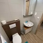 In 44077 * 발라톤엘